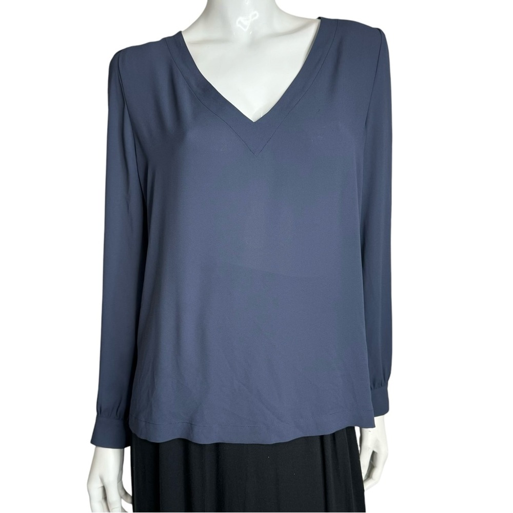 4/$40‎ Loft Blue Long Sleeve V-Neck Blouse